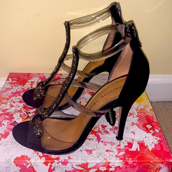 Chinese Laundry clear & black heels with black & gold embellishments. Size 7.5 - Picture 2 of 3